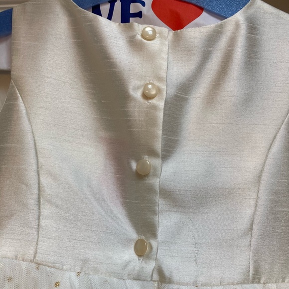 Flower girl dresses and sweaters - Picture 4 of 7